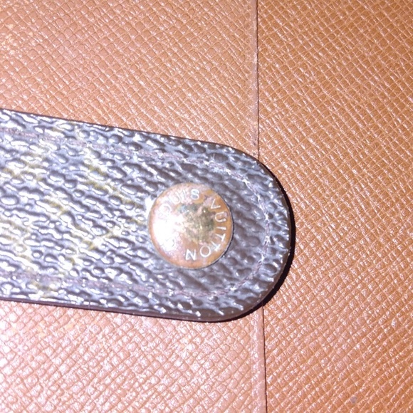 SOLD Authentic Louis Vuitton Bifold Wallet - Picture 7 of 15